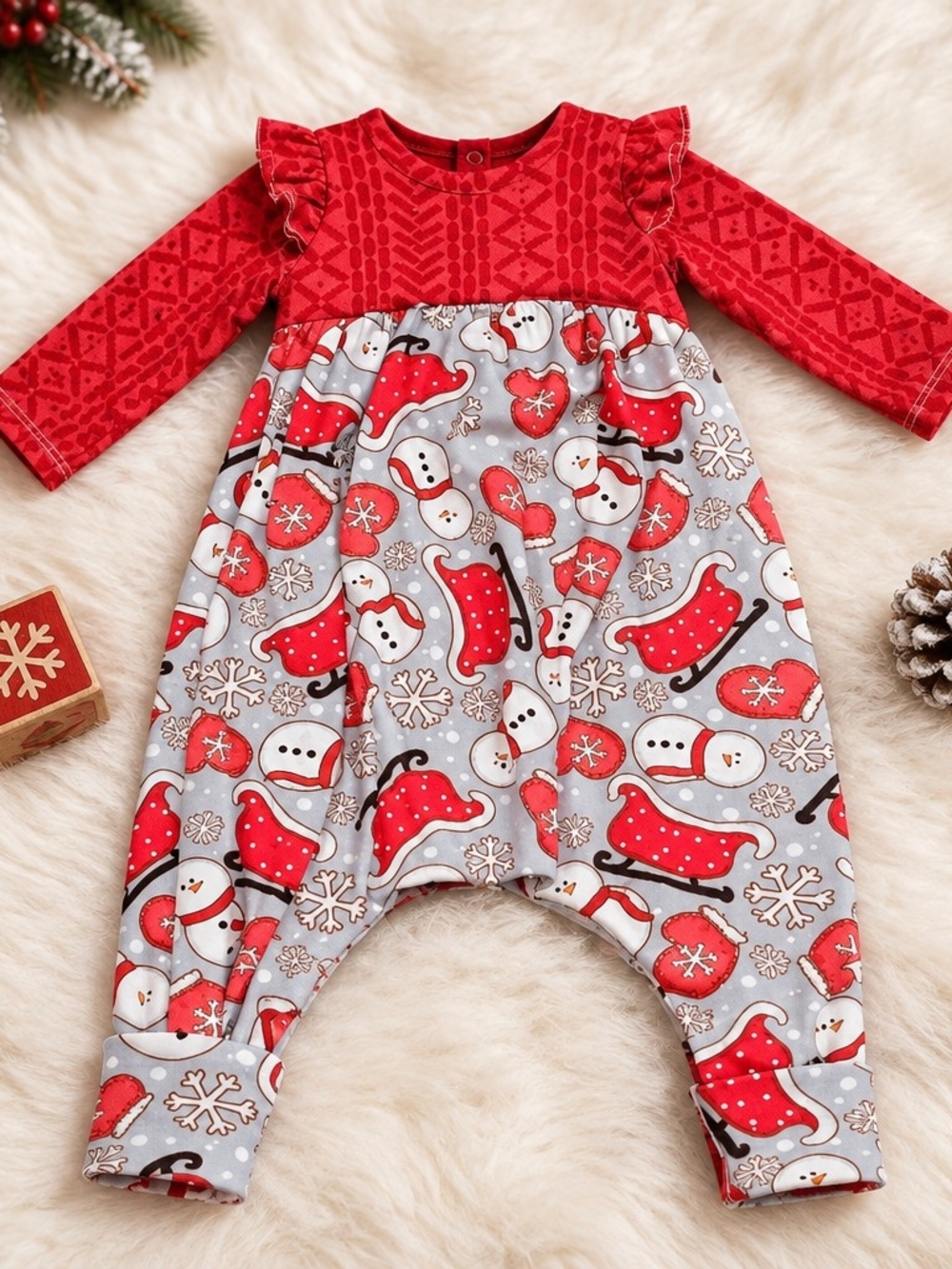 Source Unknown Red & Gray Snowman Print Baby One-Piece Sz 3 Months